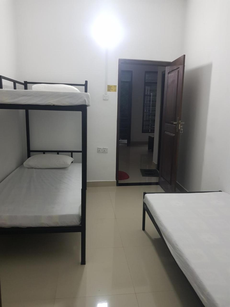 Steps Backpackers Hostel Colombo Exterior foto